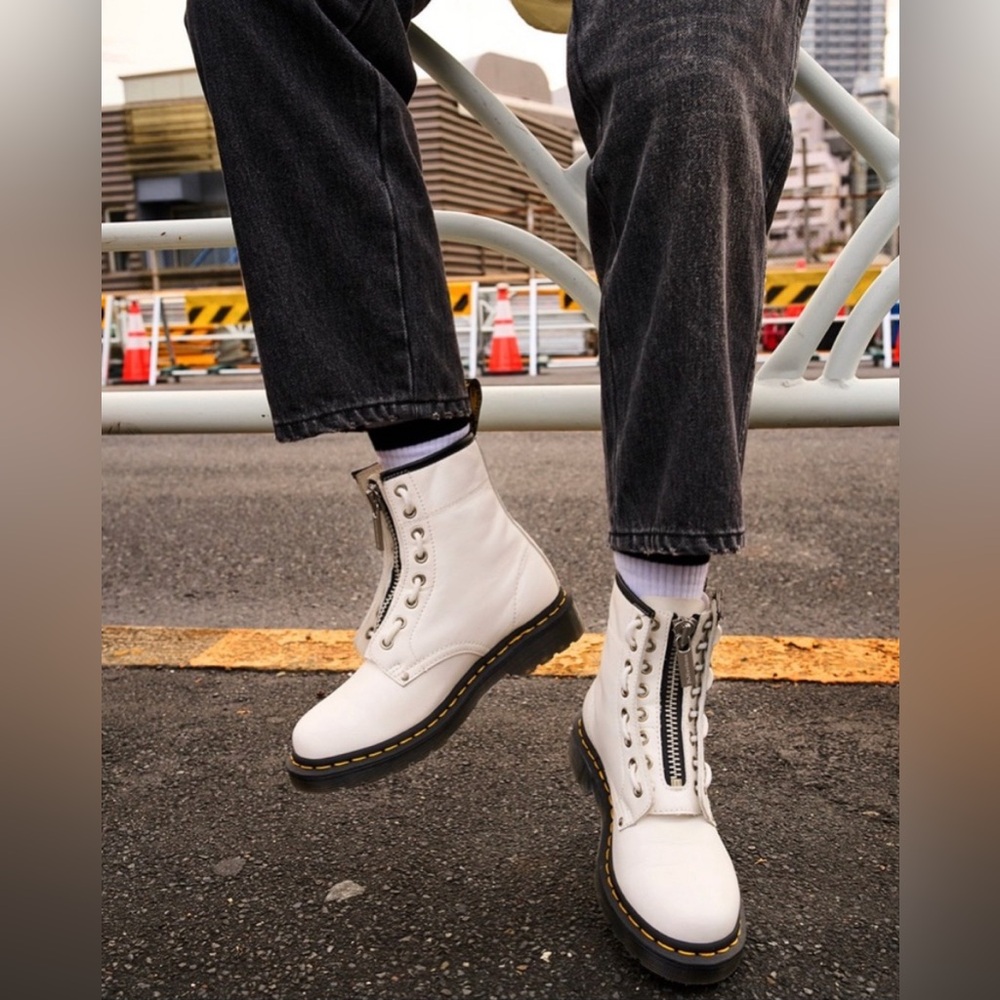 Dr Martens 1460 DOUBLE ZIP LEATHER LACE UP BOOTS